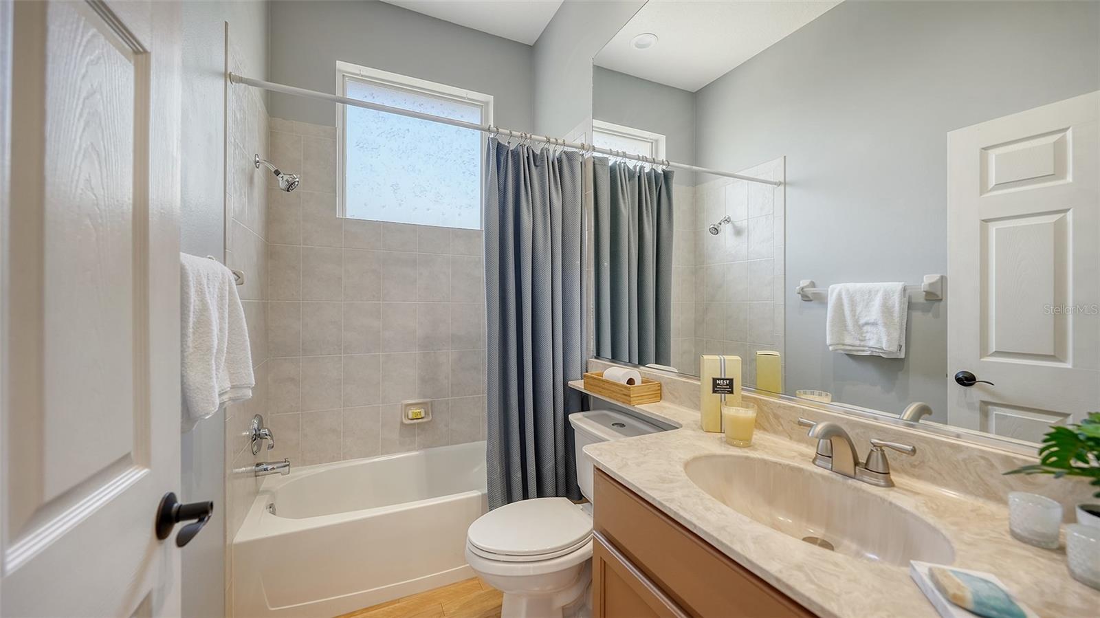 Image 27 of 72 For 6206 Stillwater Court