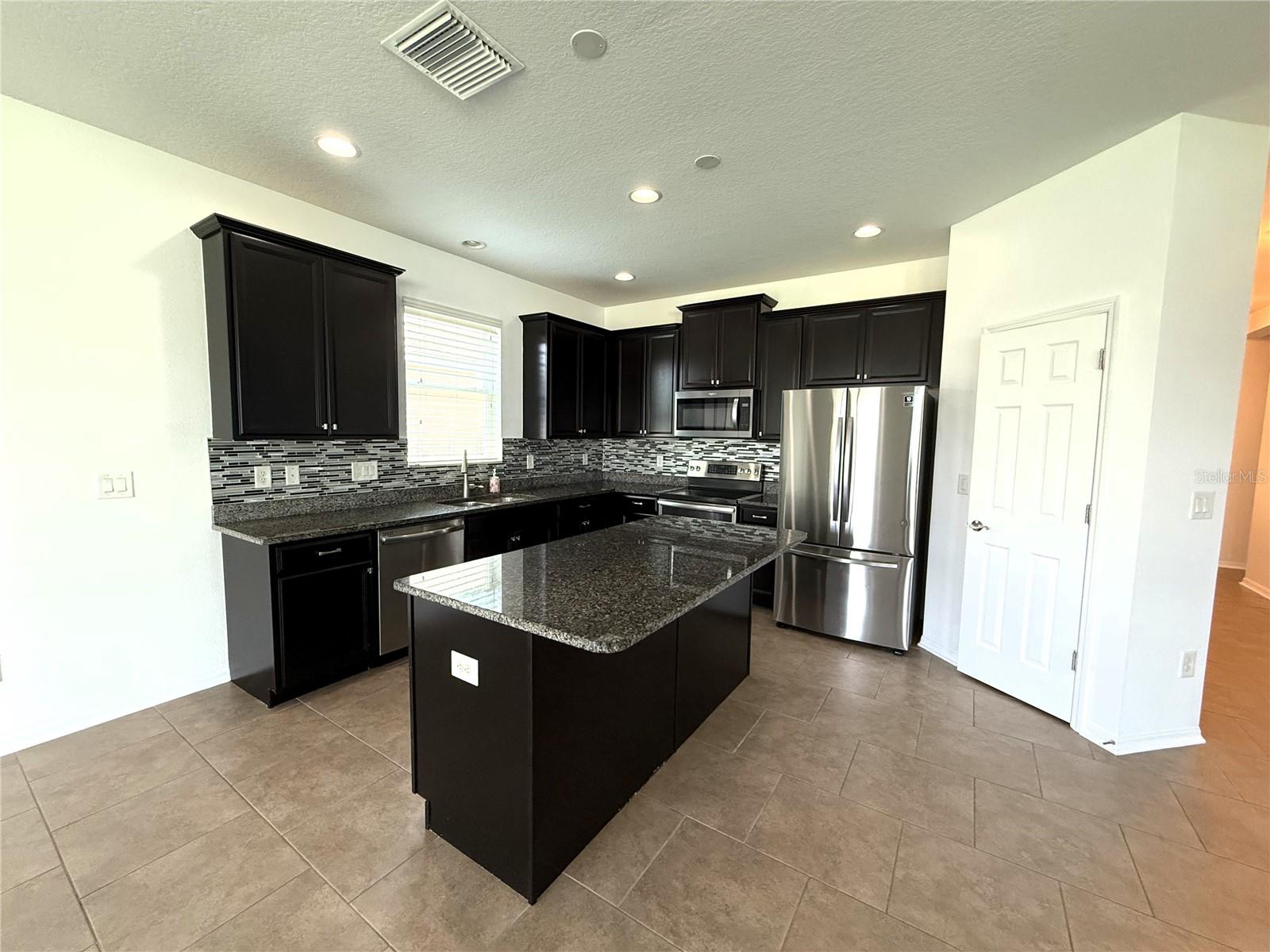 Image 12 of 51 For 10820 79th Street E
