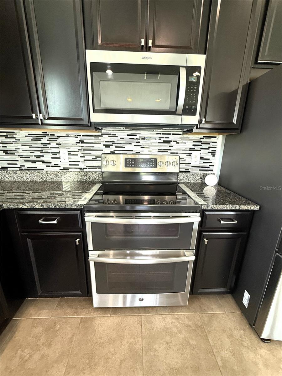 Image 15 of 51 For 10820 79th Street E