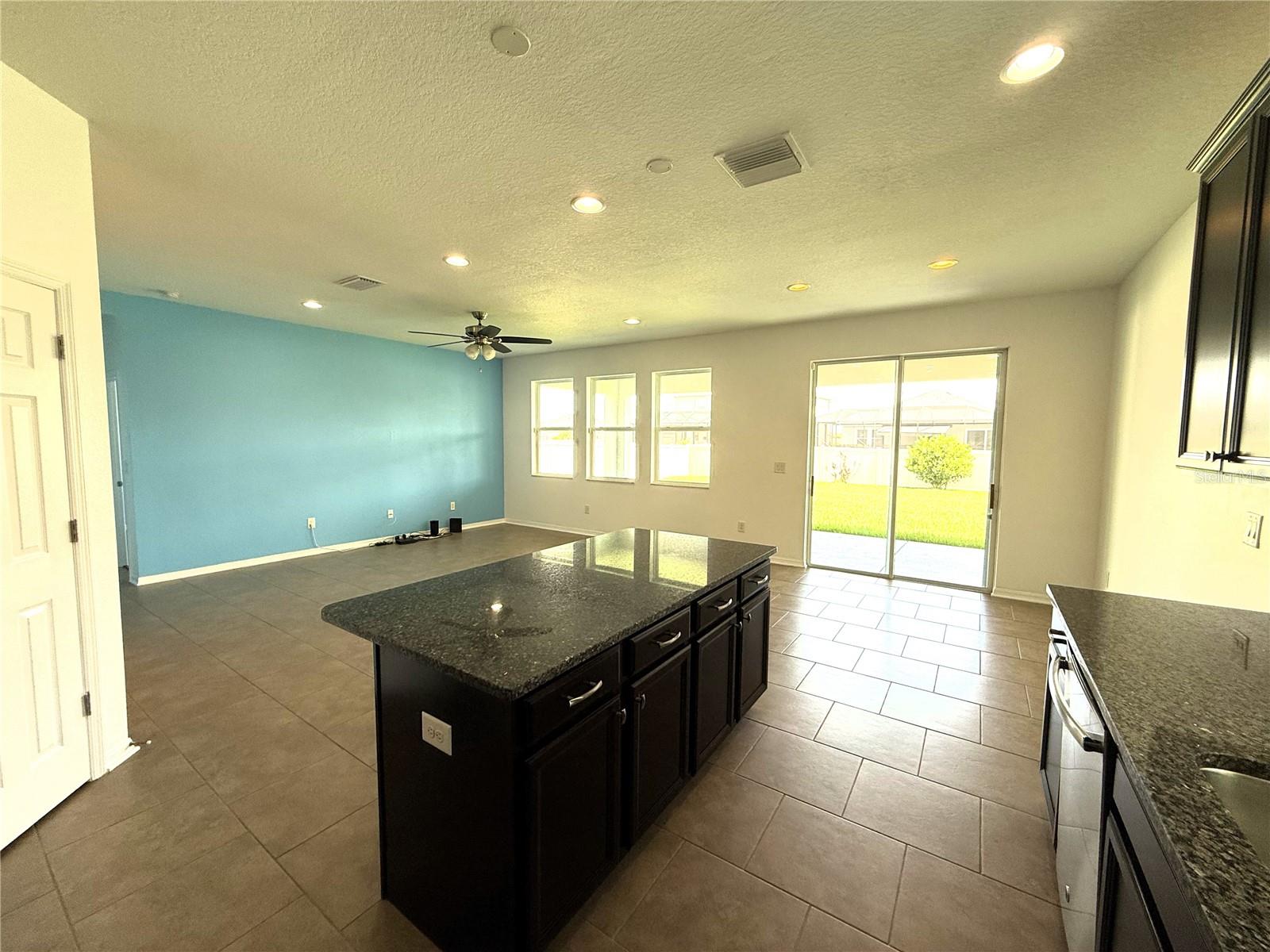 Image 16 of 51 For 10820 79th Street E