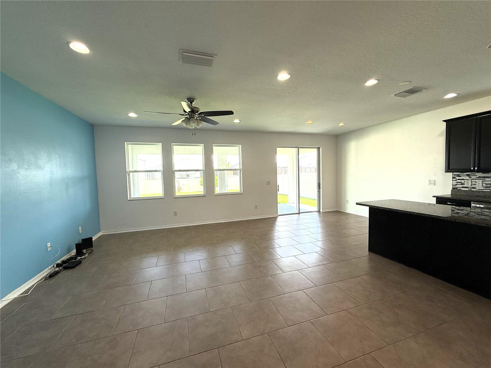 Image 17 of 51 For 10820 79th Street E