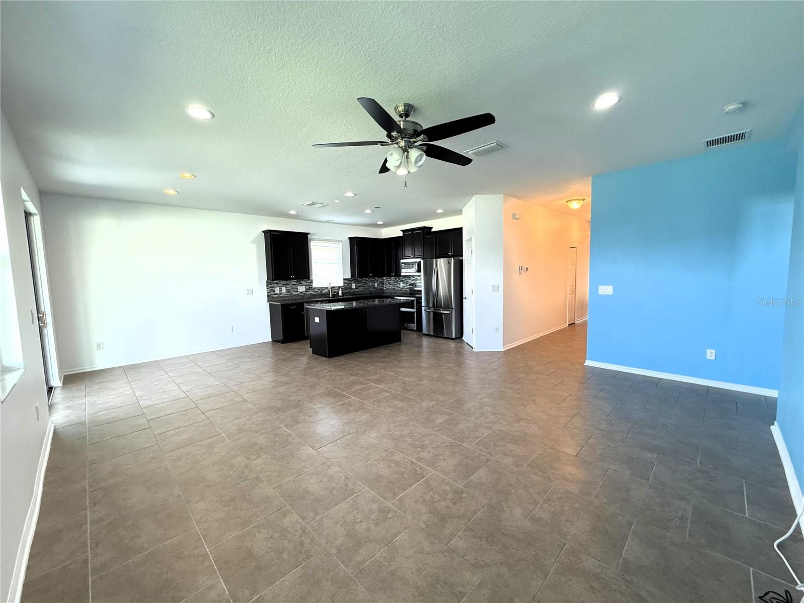 Image 18 of 51 For 10820 79th Street E