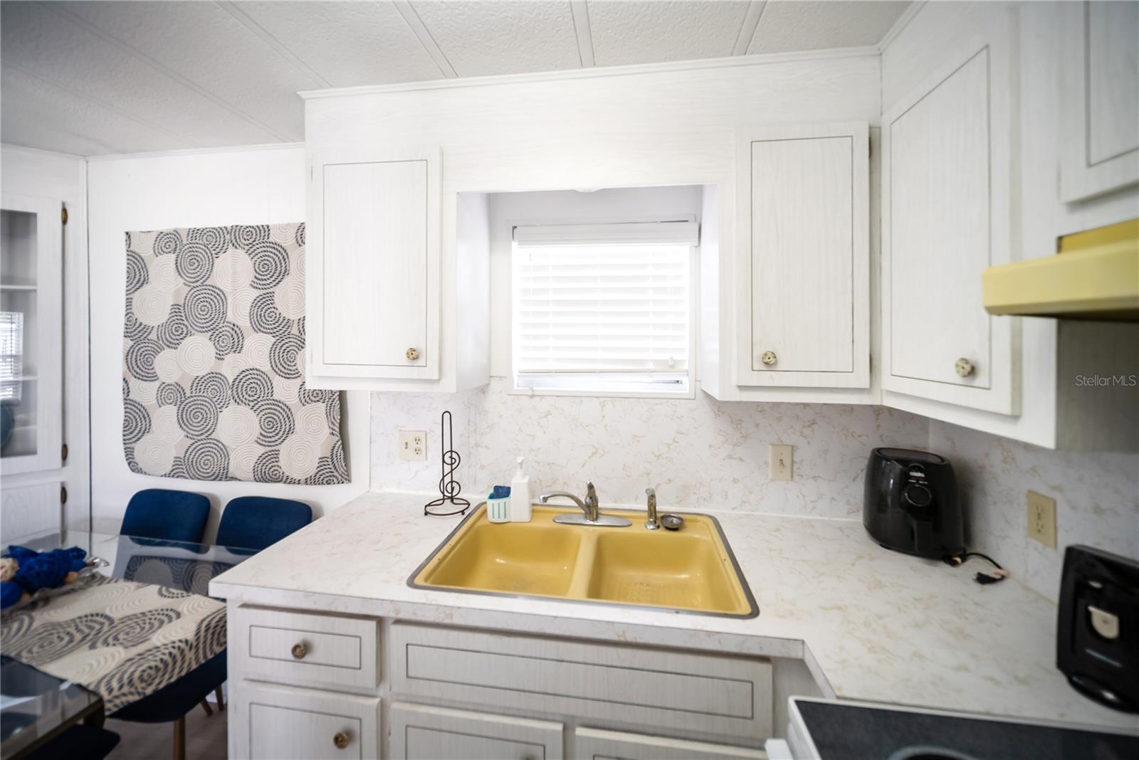 Image 14 of 40 For 10315 Cortez Road W 60-4