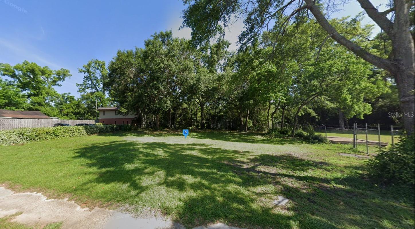 Image 2 of 7 For 632 Brevard Street