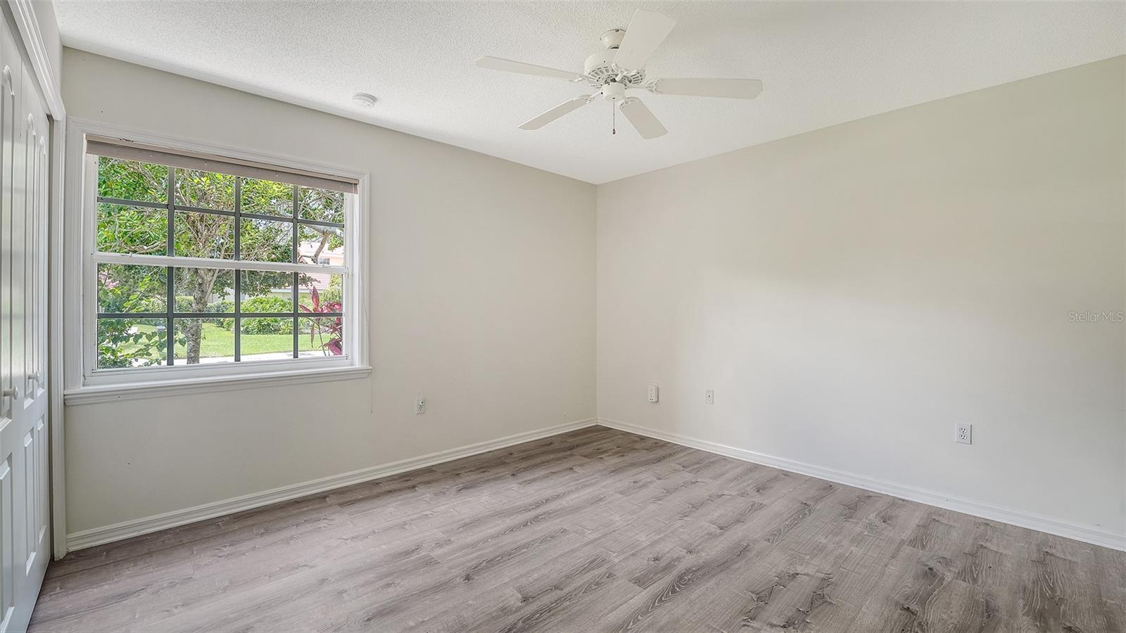 Image 31 of 52 For 8239 Cypress Hollow Drive