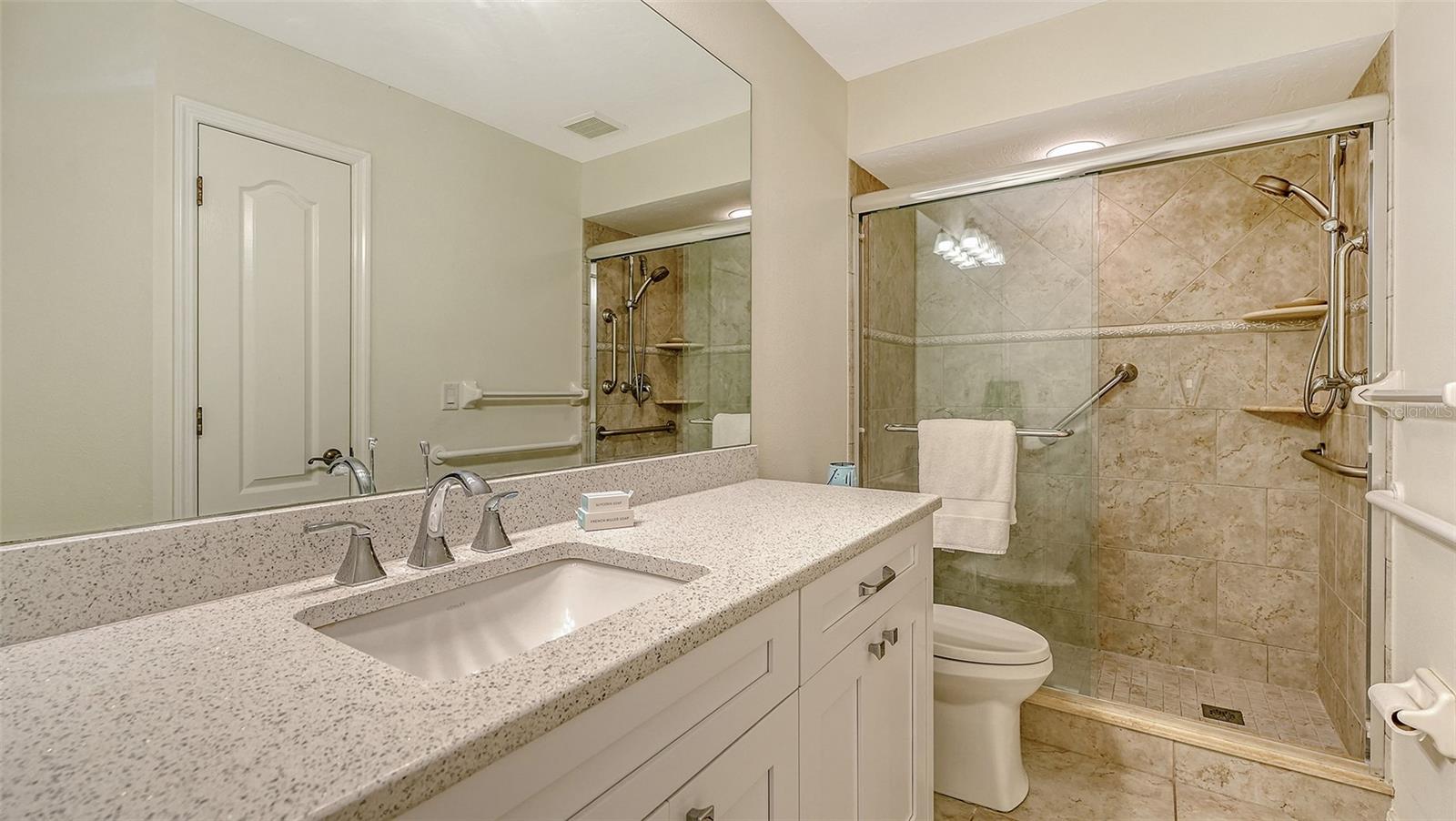 Image 32 of 52 For 8239 Cypress Hollow Drive