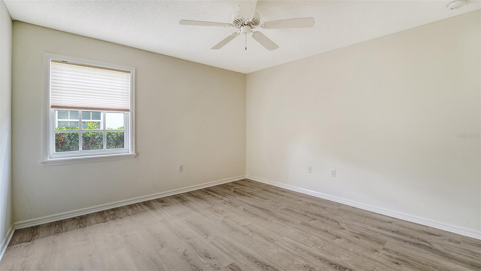 Image 34 of 52 For 8239 Cypress Hollow Drive