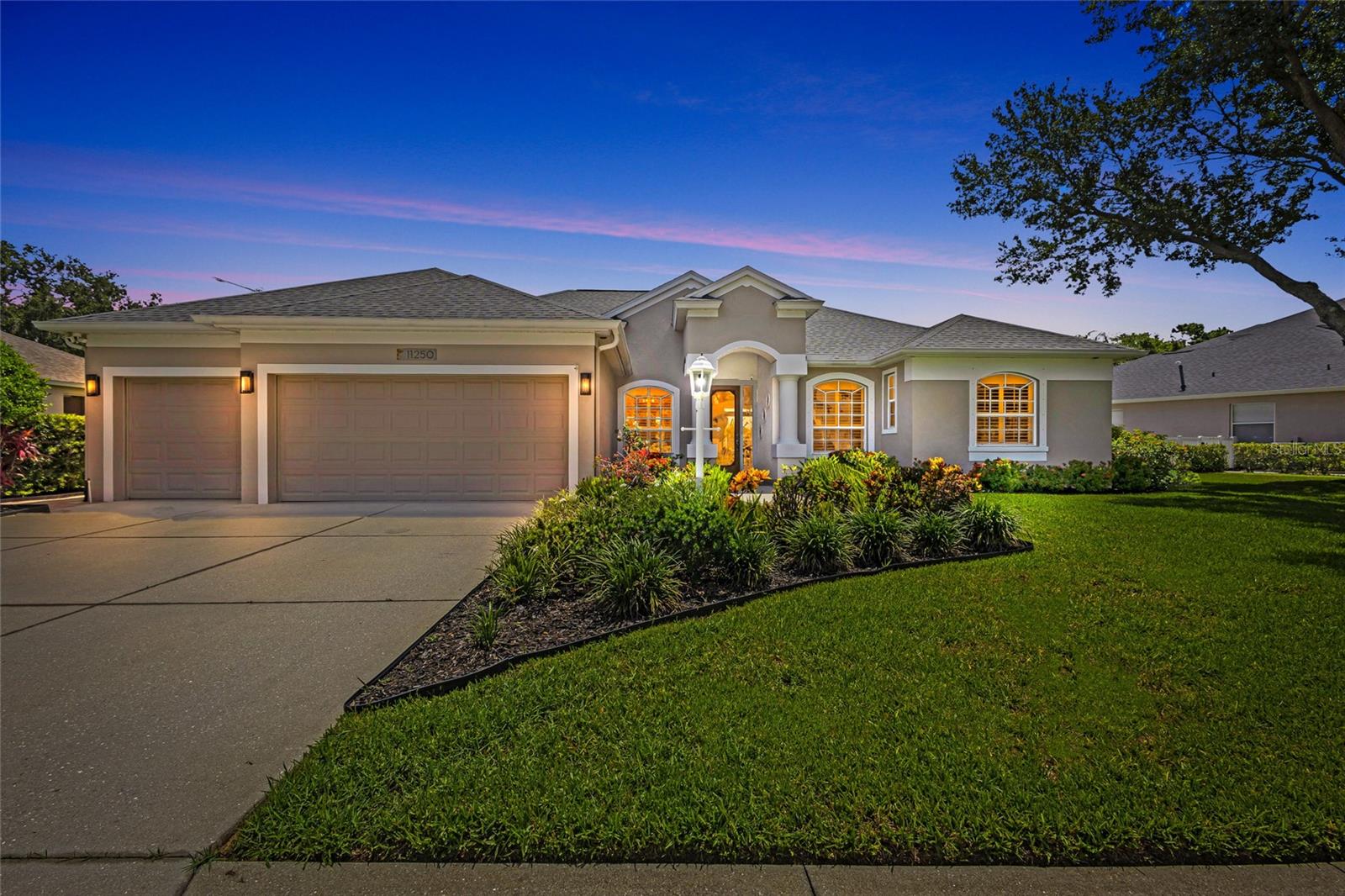 Image 2 of 76 For 11250 Rivers Bluff Circle