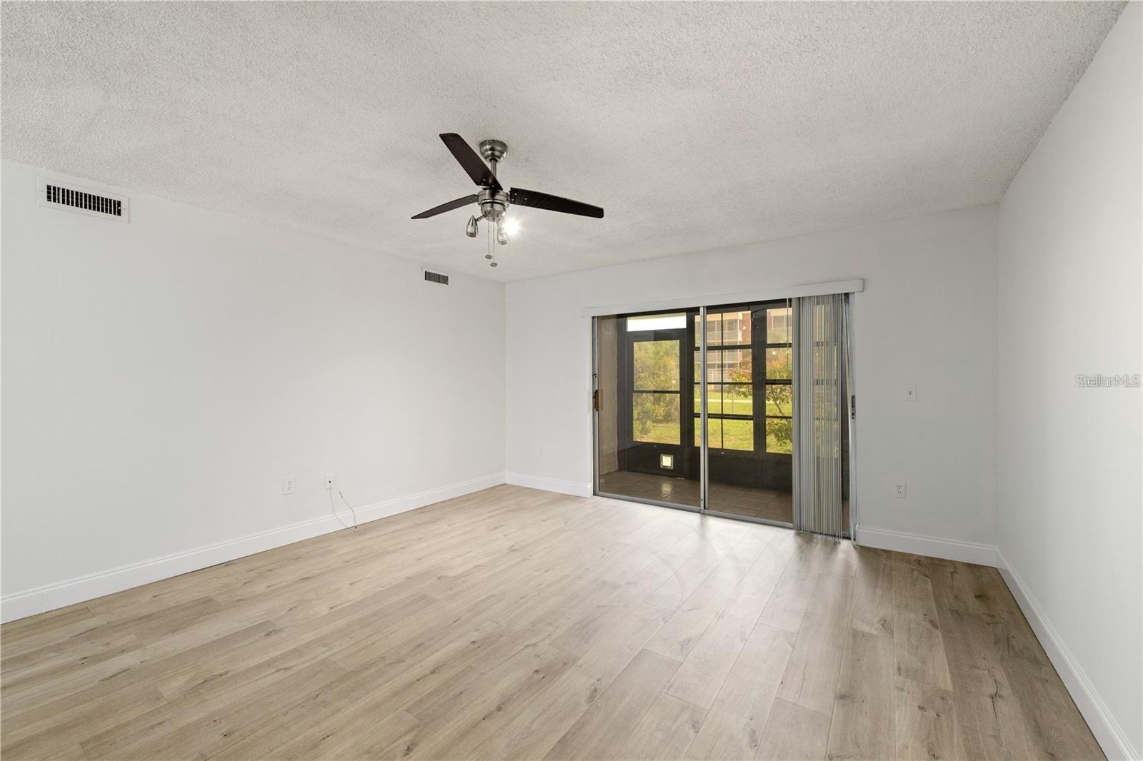 Image 2 of 14 For 2757 Hidden Lake Boulevard A