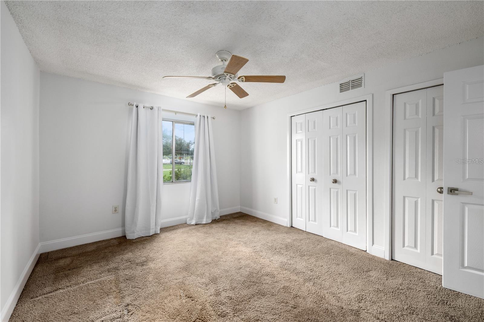 Image 7 of 14 For 2757 Hidden Lake Boulevard A