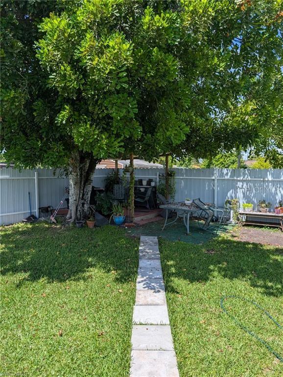 Image 12 of 17 For 1206 Archdale Street