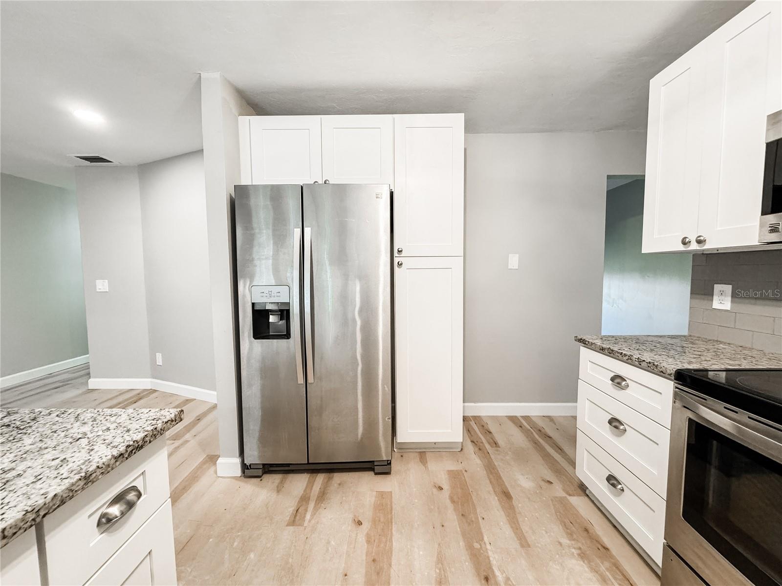 Image 12 of 37 For 4913 32nd Street E