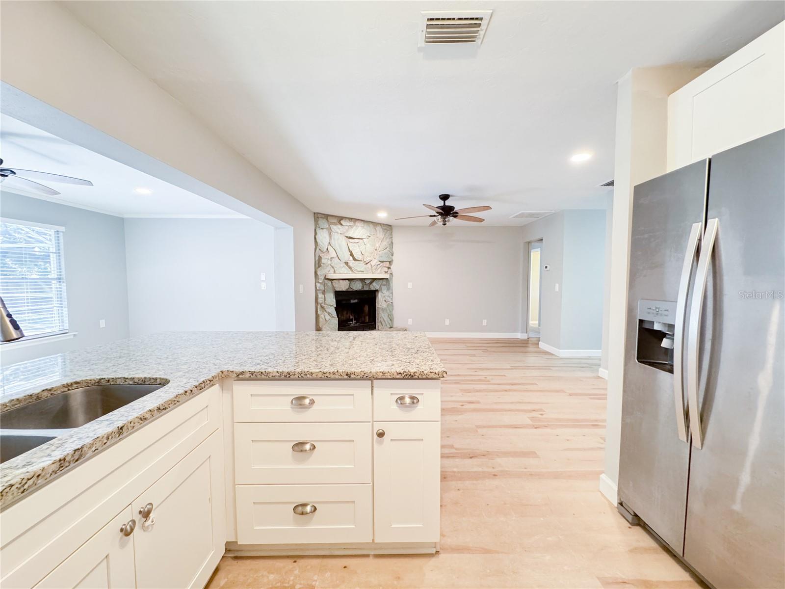 Image 13 of 37 For 4913 32nd Street E