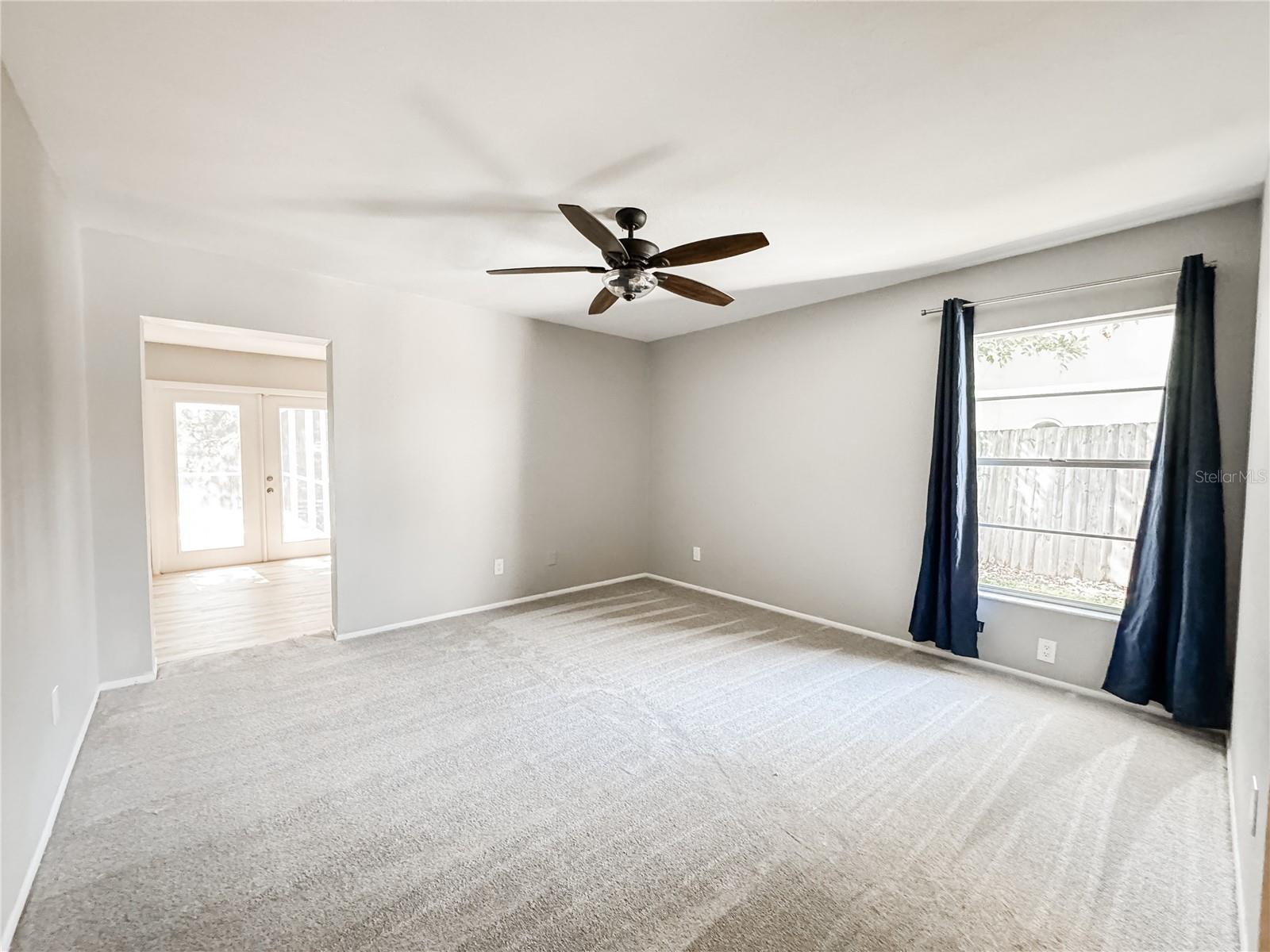 Image 18 of 37 For 4913 32nd Street E