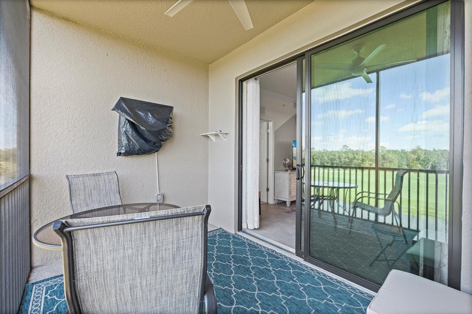 Image 26 of 57 For 17810 Gawthrop Drive 304