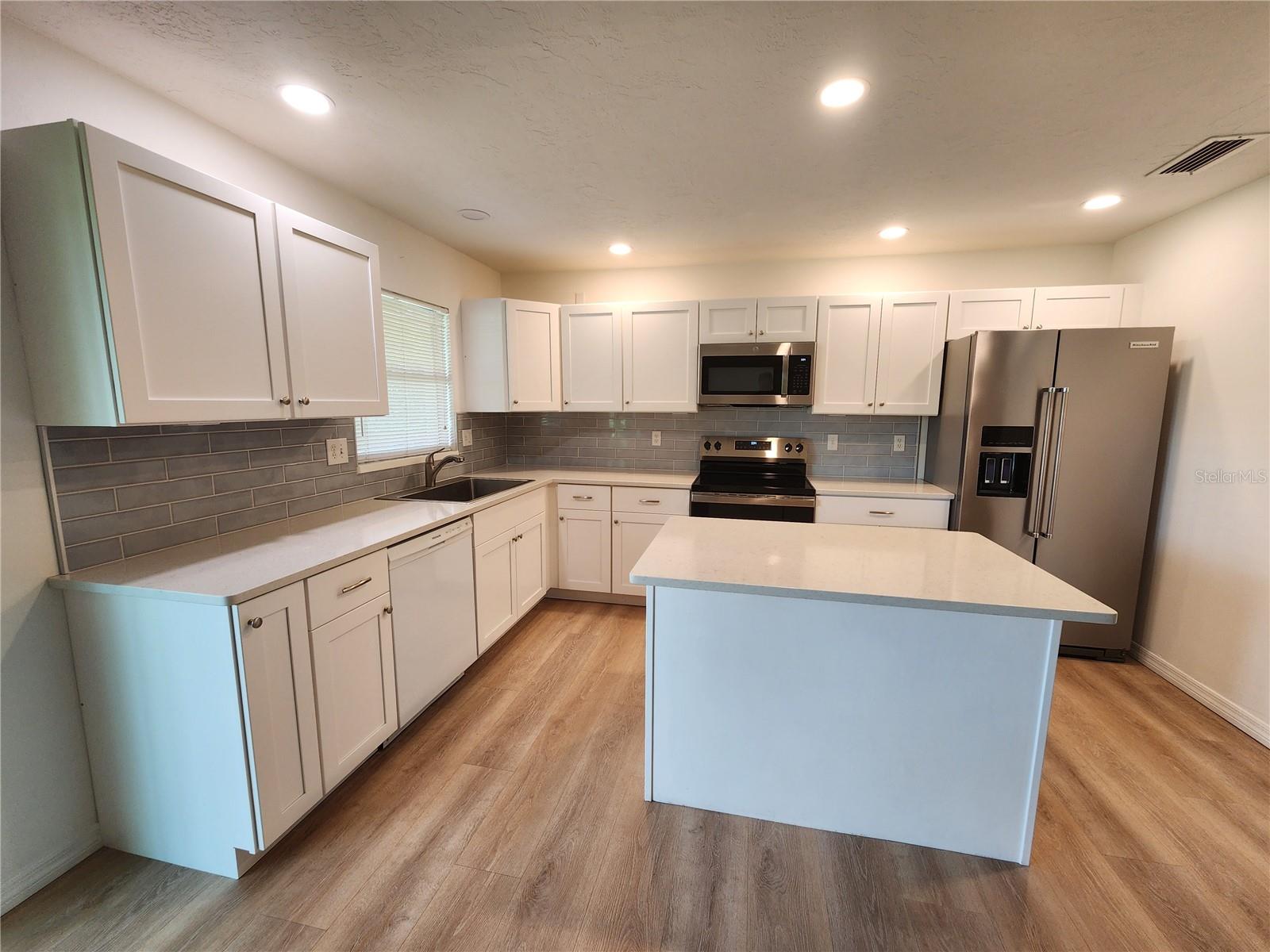 Image 9 of 27 For 5629 Boulder Boulevard