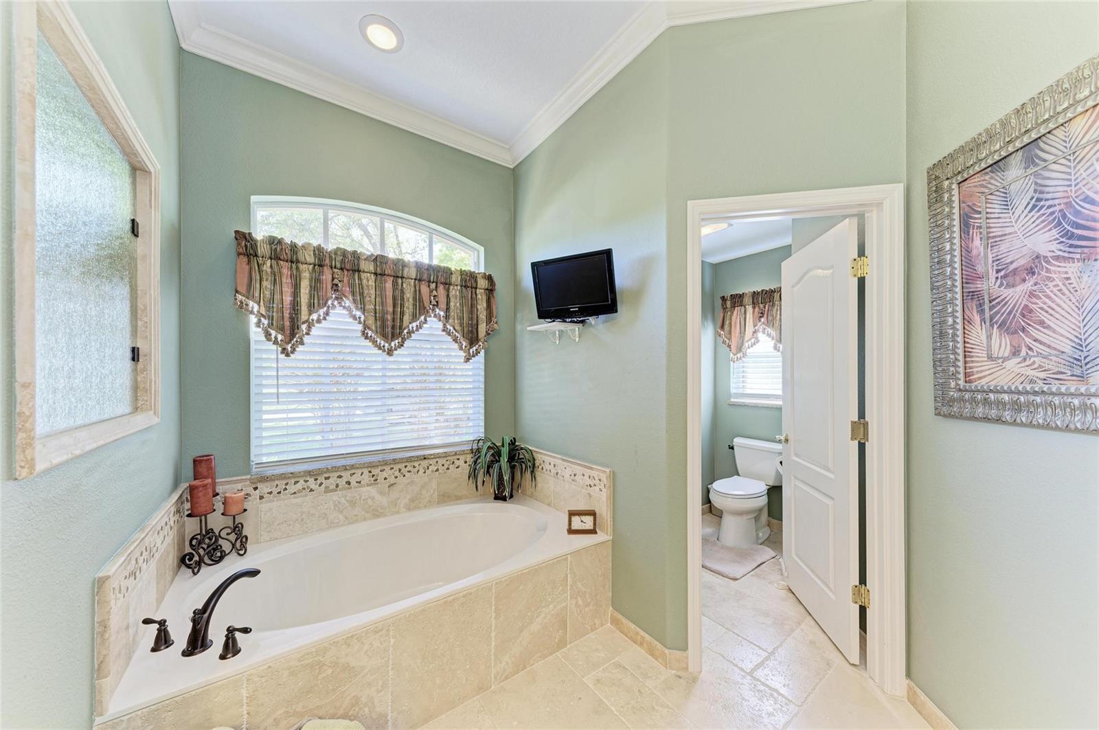 Image 36 of 76 For 8315 Eagle Crossing