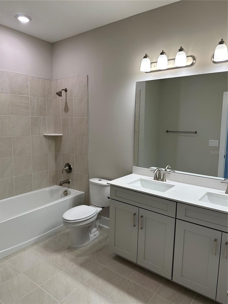 Image 10 of 22 For 452 Daylily Boulevard