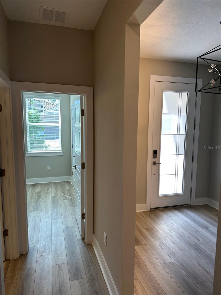 Image 12 of 22 For 452 Daylily Boulevard