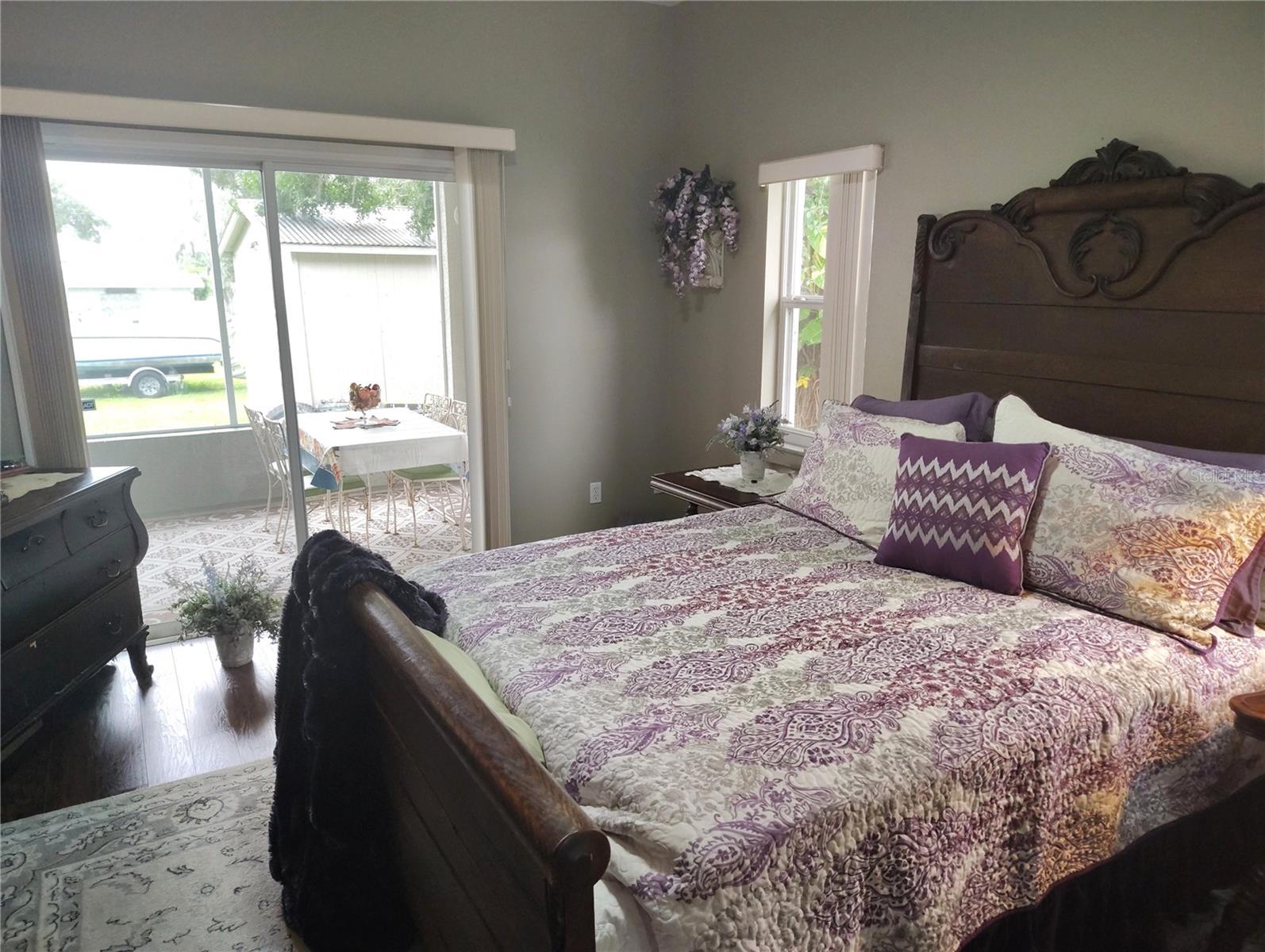 Image 13 of 56 For 3315 Elm Street