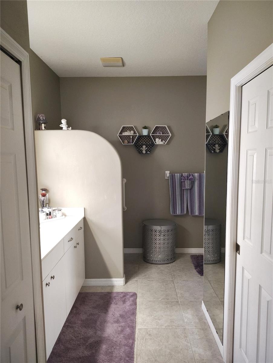 Image 15 of 56 For 3315 Elm Street