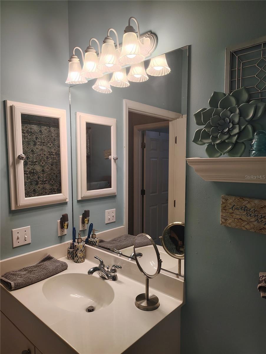 Image 30 of 56 For 3315 Elm Street