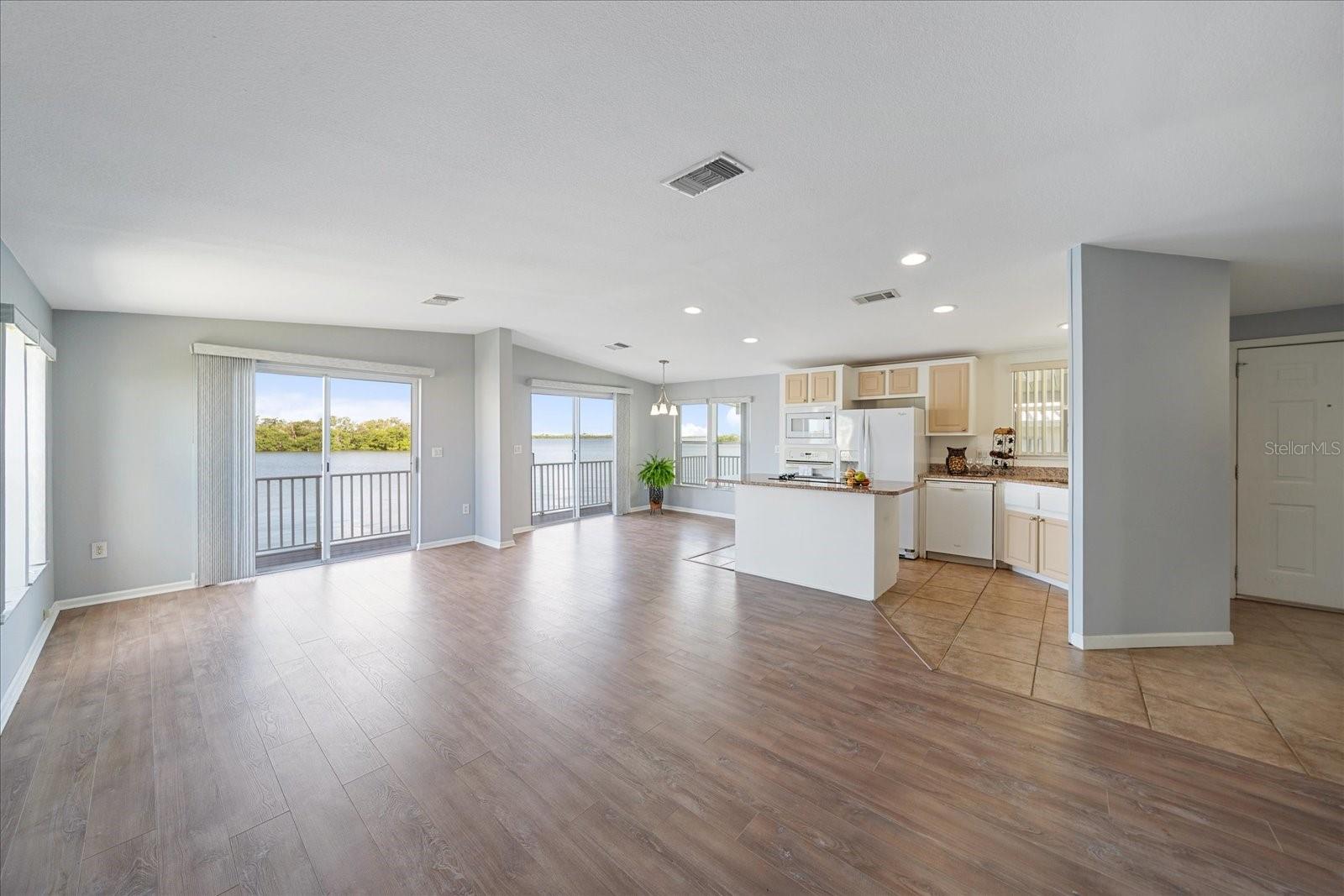 Image 11 of 39 For 322 Terra Ceia Drive