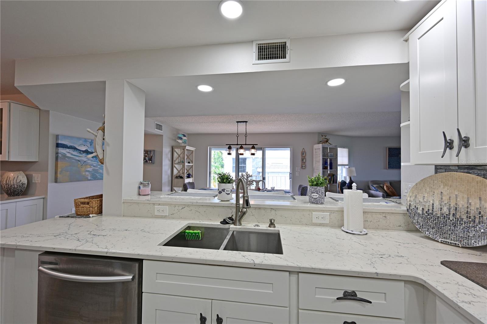 Image 14 of 56 For 1319 Perico Point Circle