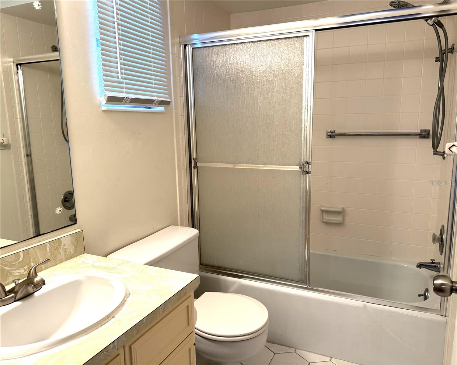 Image 4 of 23 For 3321 Fuller Street 105
