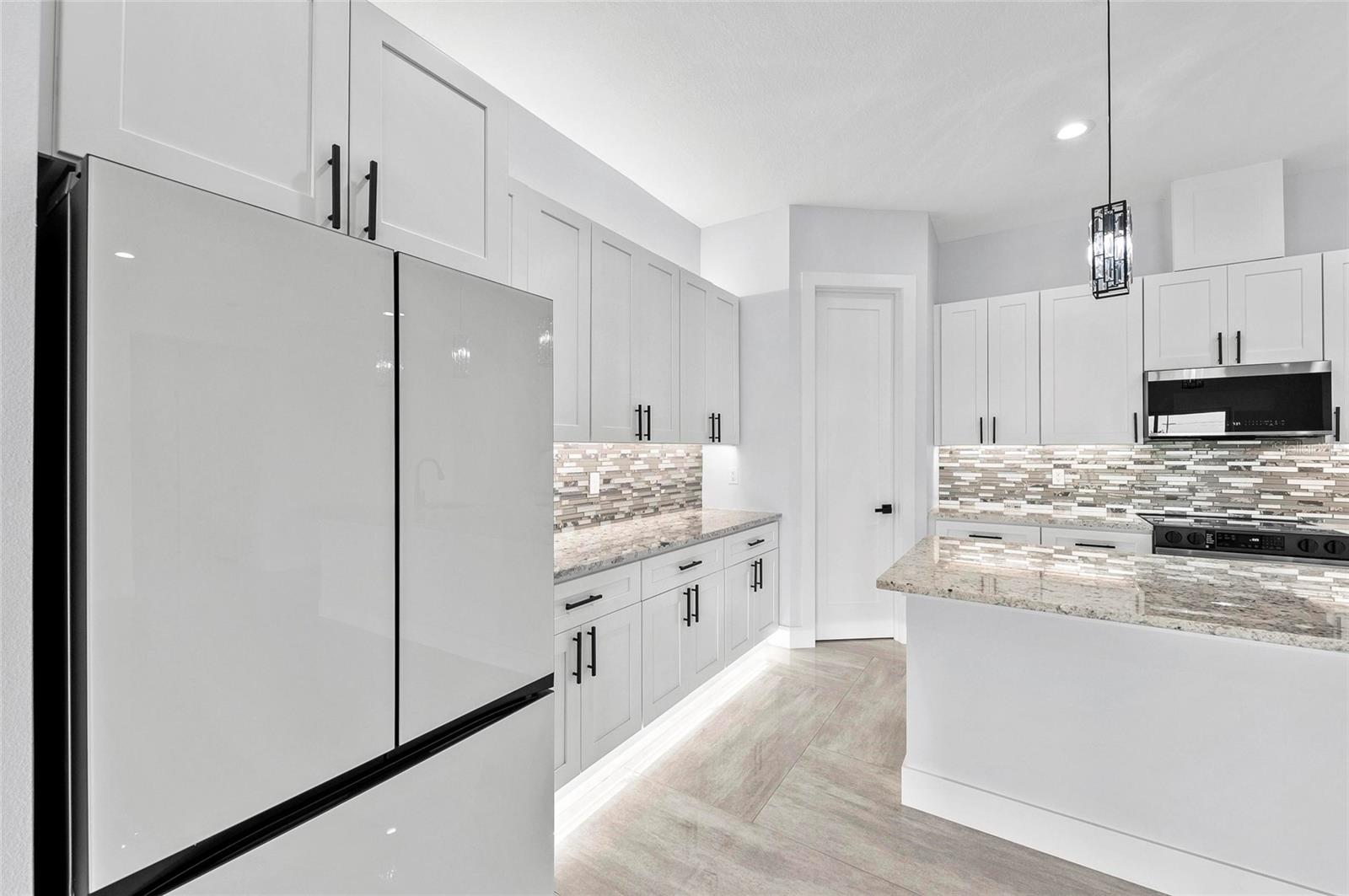Image 16 of 58 For 9225 Raes Creek Place