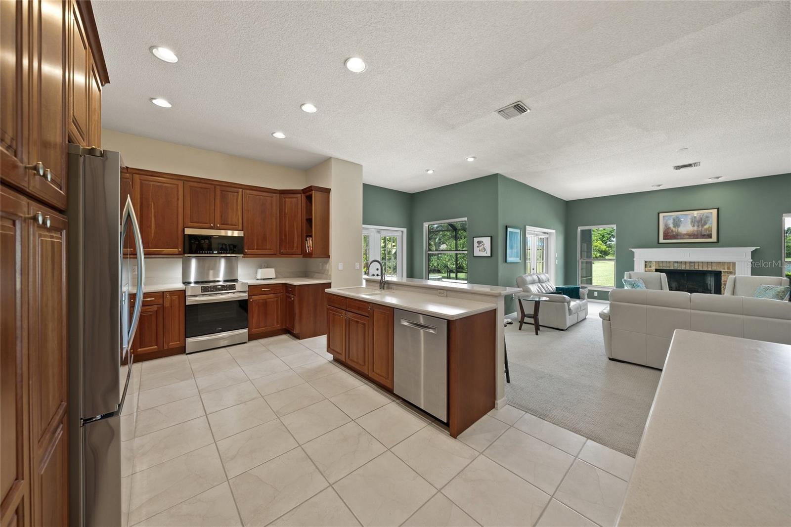 Image 18 of 48 For 5012 Cherry Laurel Way