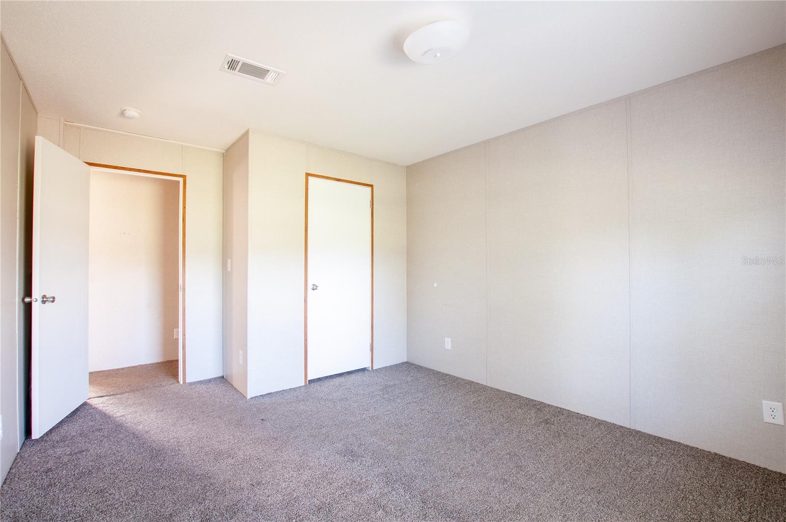 Image 15 of 24 For 437 Bronco Drive