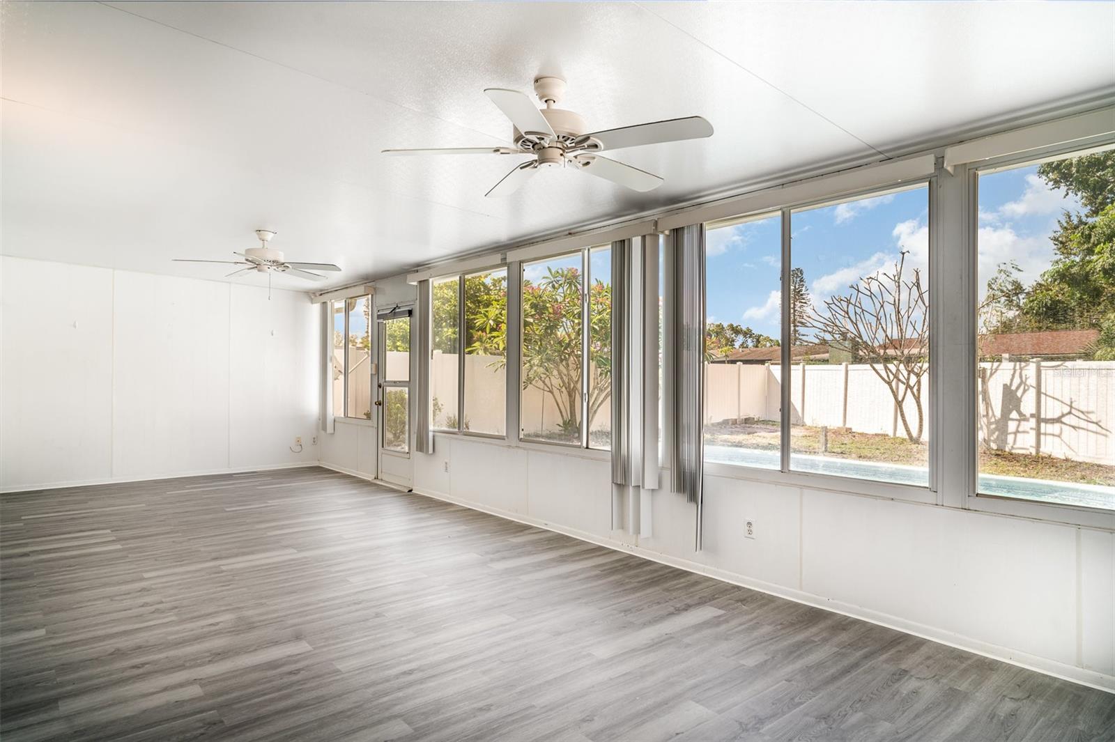 Image 13 of 20 For 3805 Sandpointe Drive