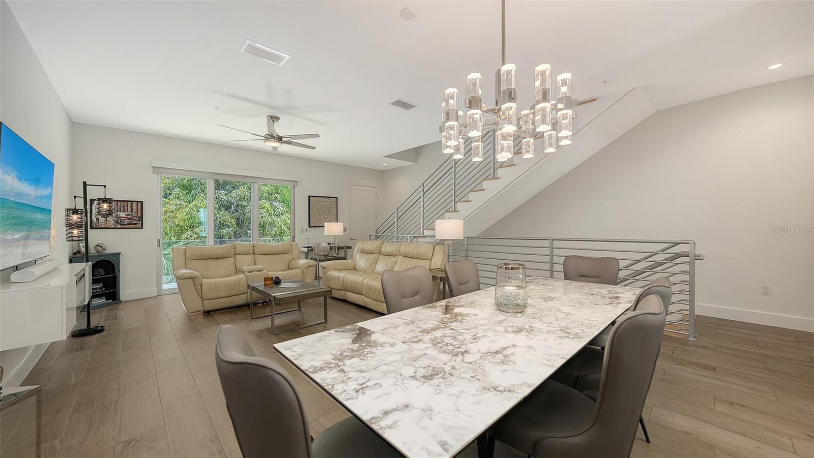 Image 15 of 63 For 626 Rawls Avenue 626