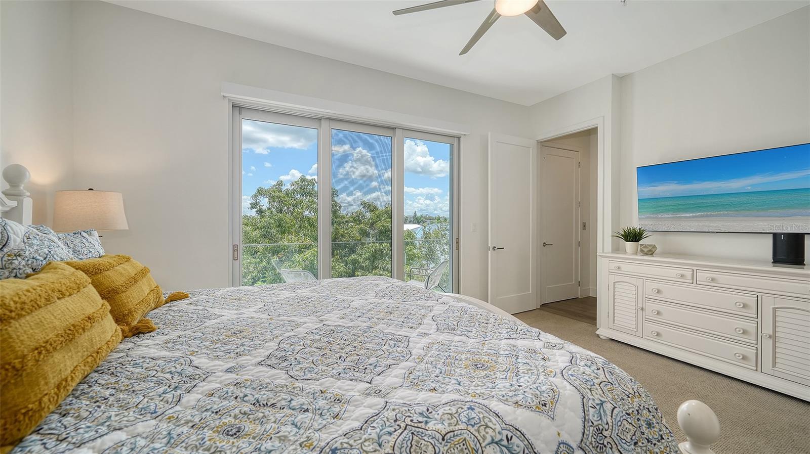 Image 28 of 63 For 626 Rawls Avenue 626