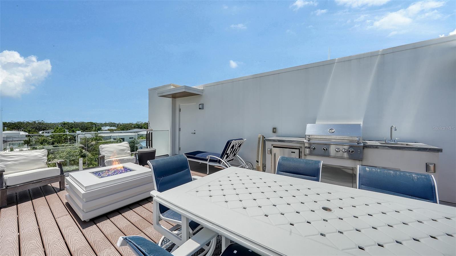Image 43 of 63 For 626 Rawls Avenue 626