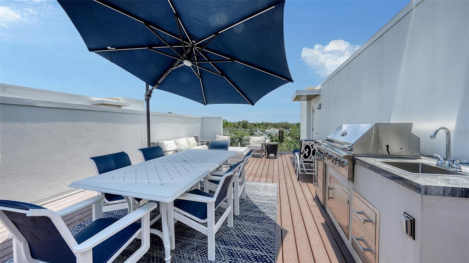 Image 6 of 63 For 626 Rawls Avenue 626