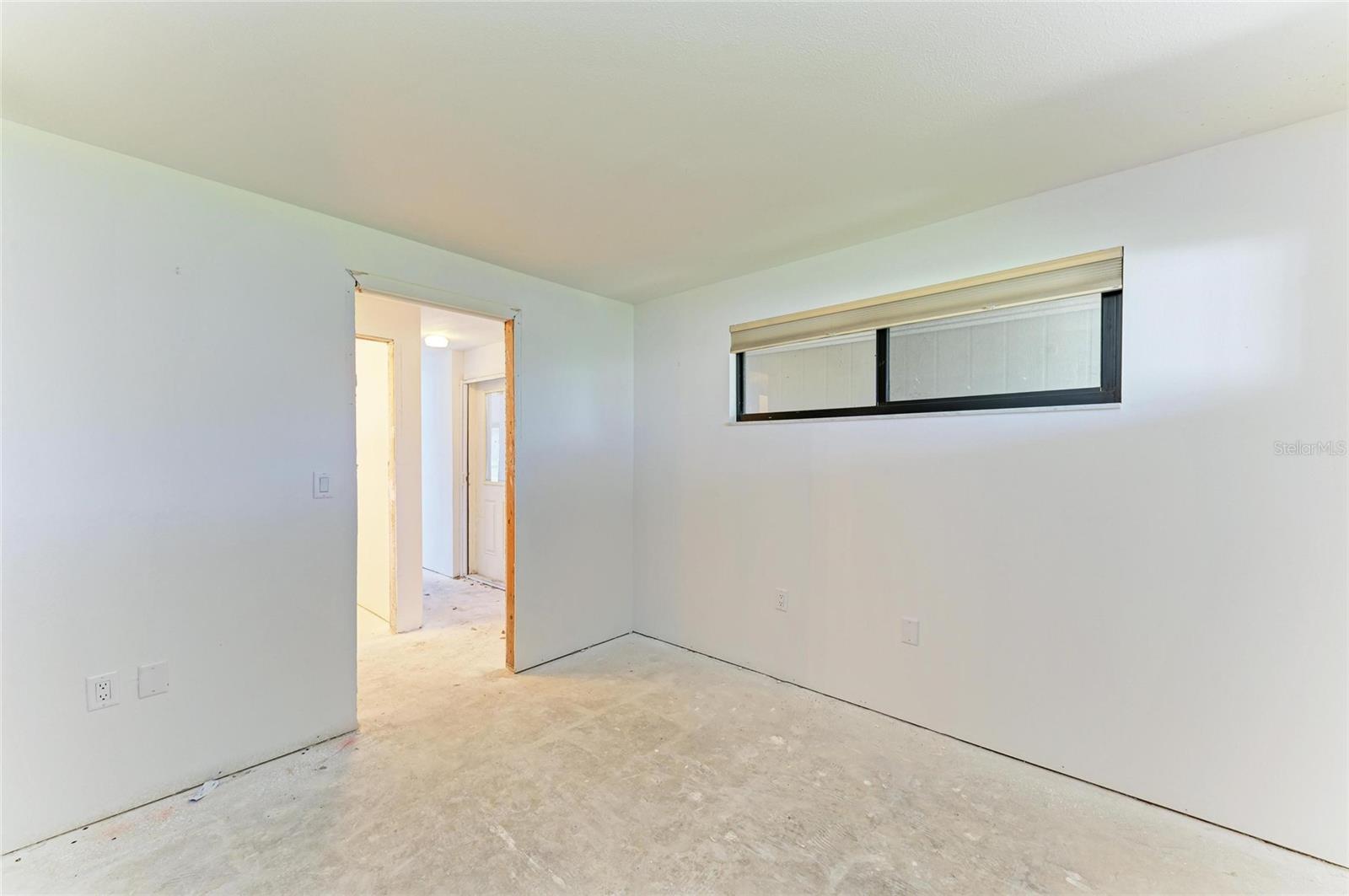 Image 29 of 53 For 500 Park Boulevard S 97