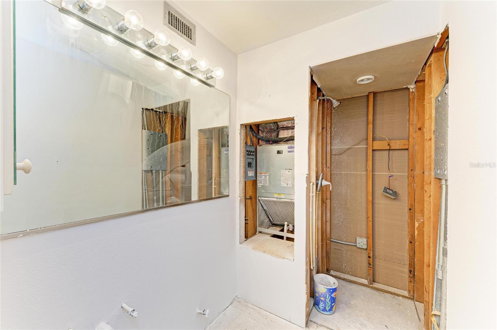 Image 30 of 53 For 500 Park Boulevard S 97