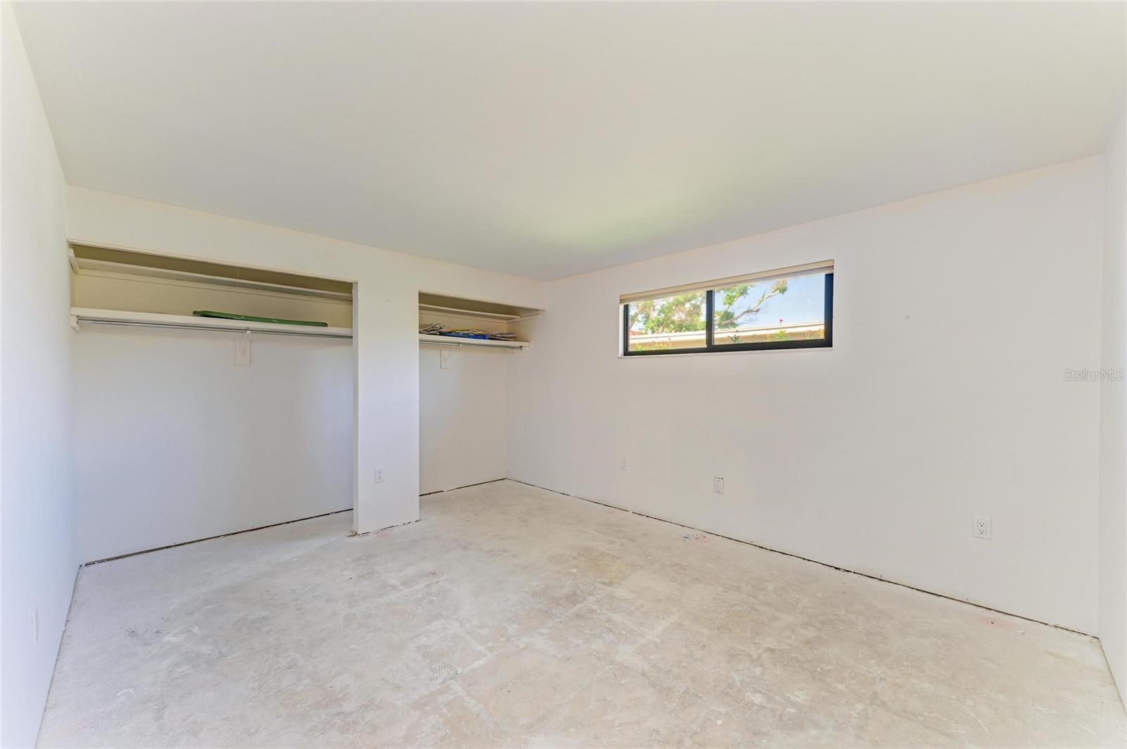 Image 33 of 53 For 500 Park Boulevard S 97