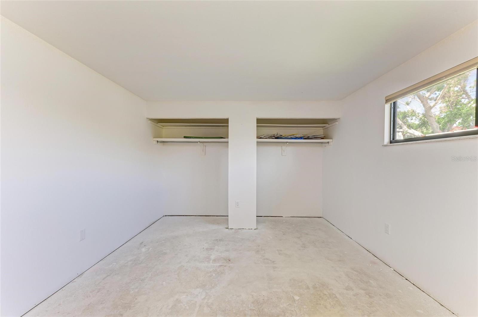Image 34 of 53 For 500 Park Boulevard S 97