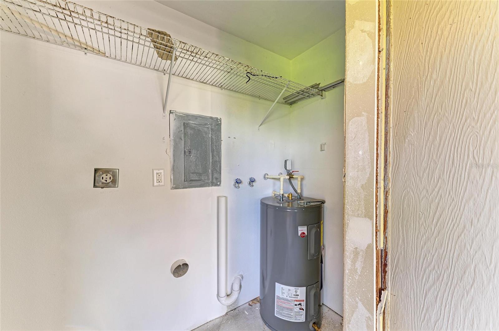 Image 37 of 53 For 500 Park Boulevard S 97