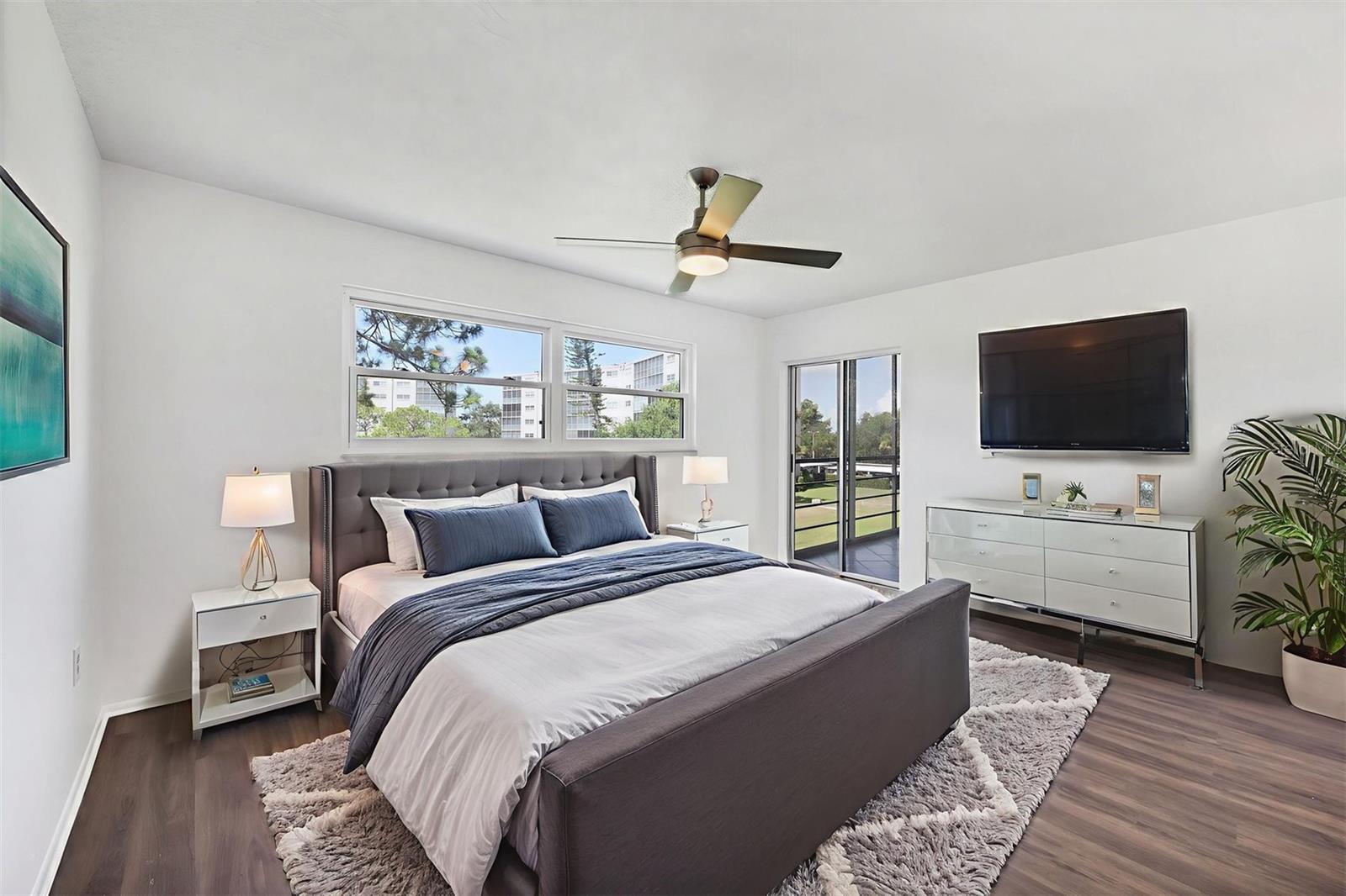 Image 16 of 36 For 3640 Ironwood Circle 302n