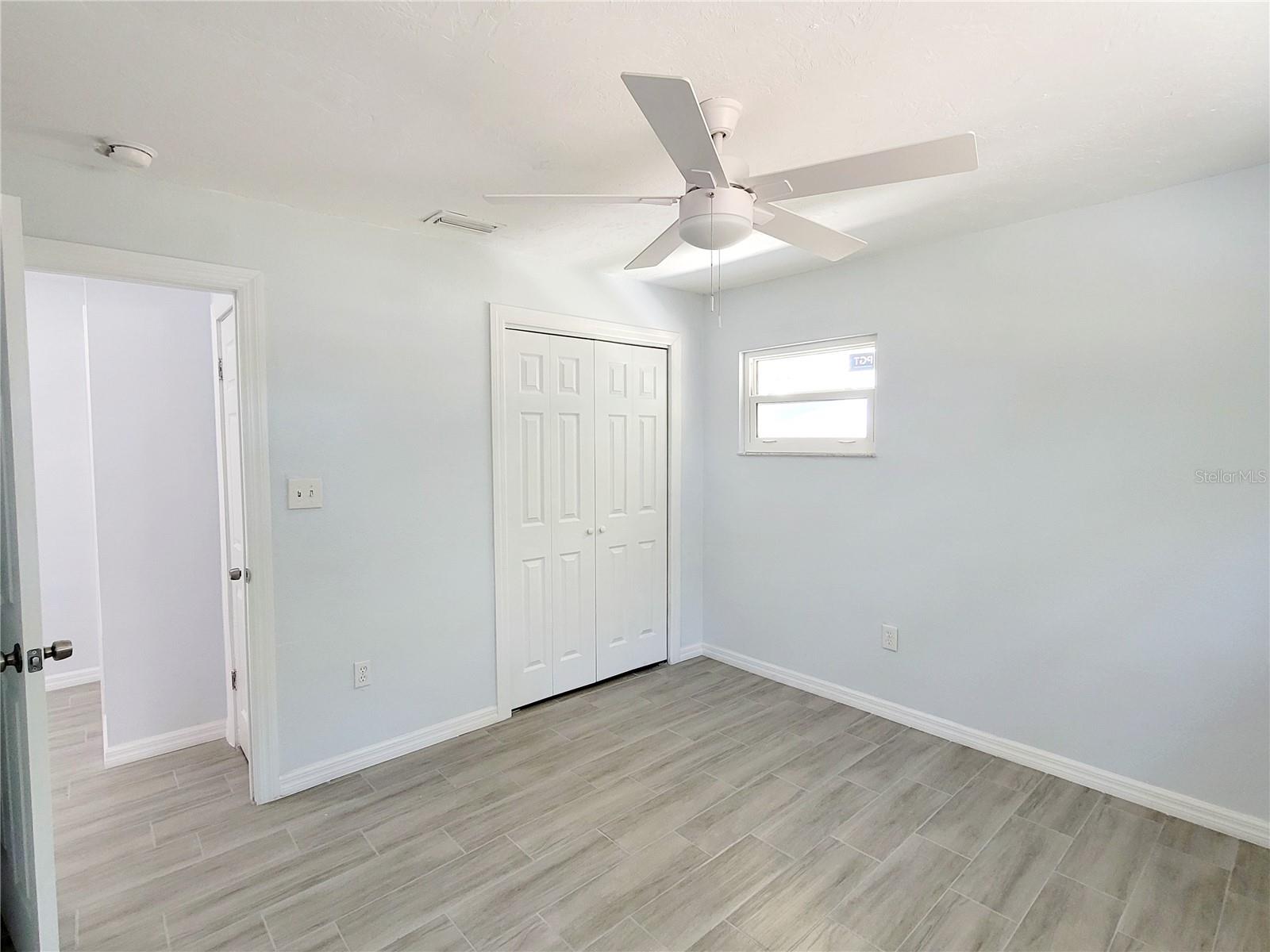 Image 36 of 41 For 2035 Vinson Avenue