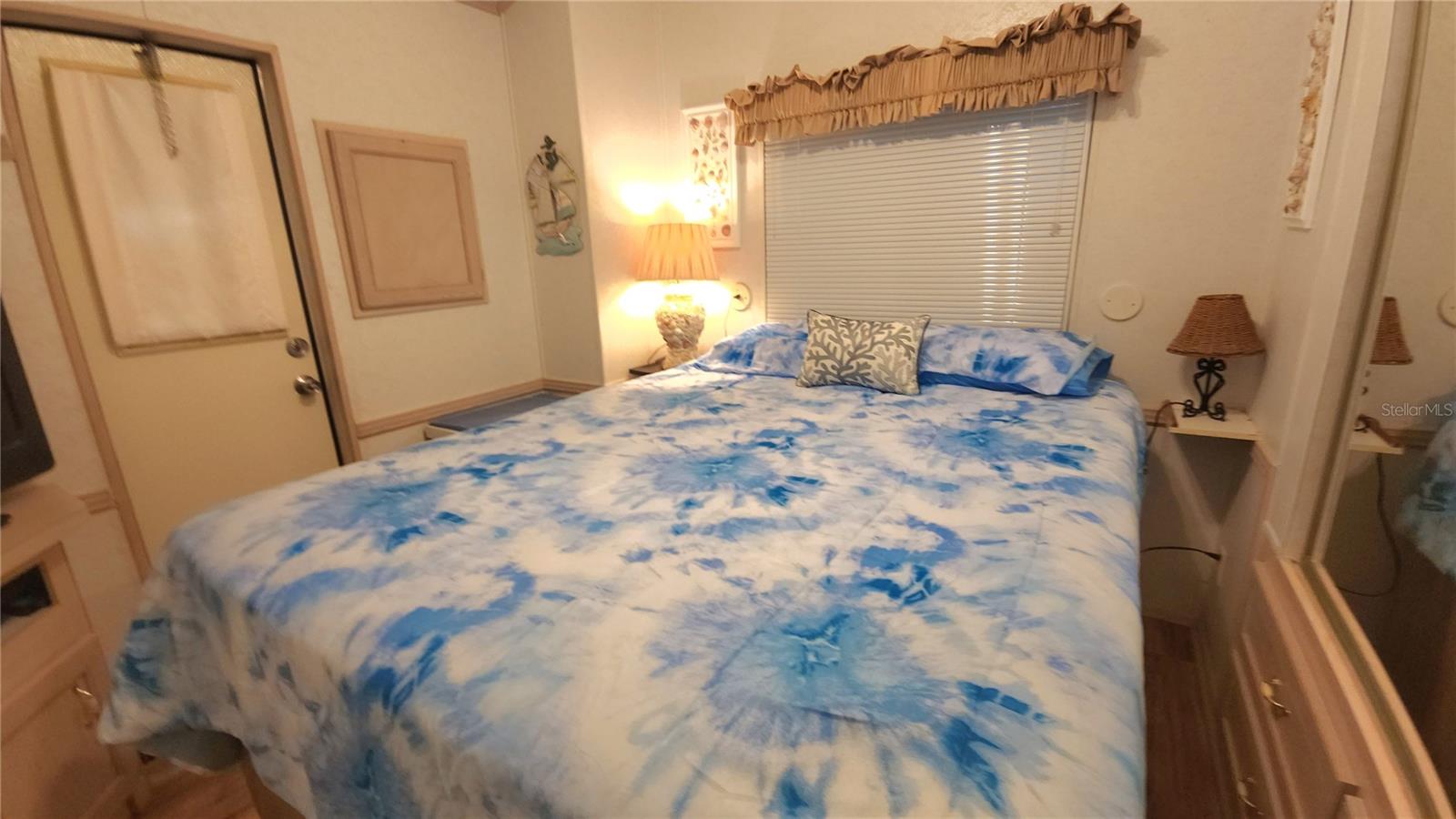 Image 11 of 24 For 3333 26th Avenue E 1023
