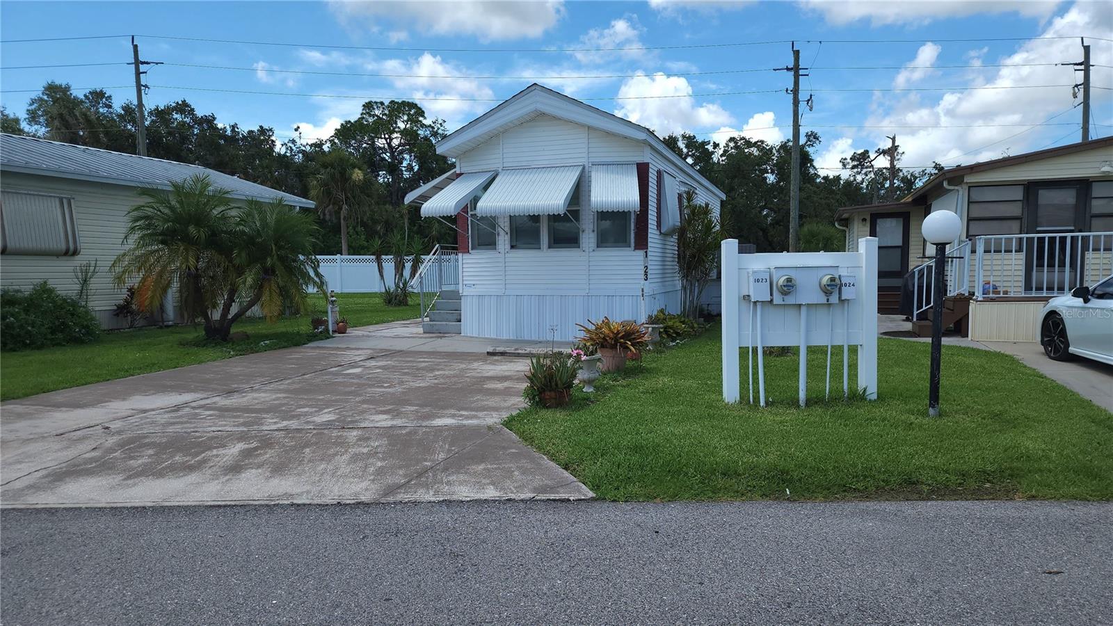 Image 2 of 24 For 3333 26th Avenue E 1023