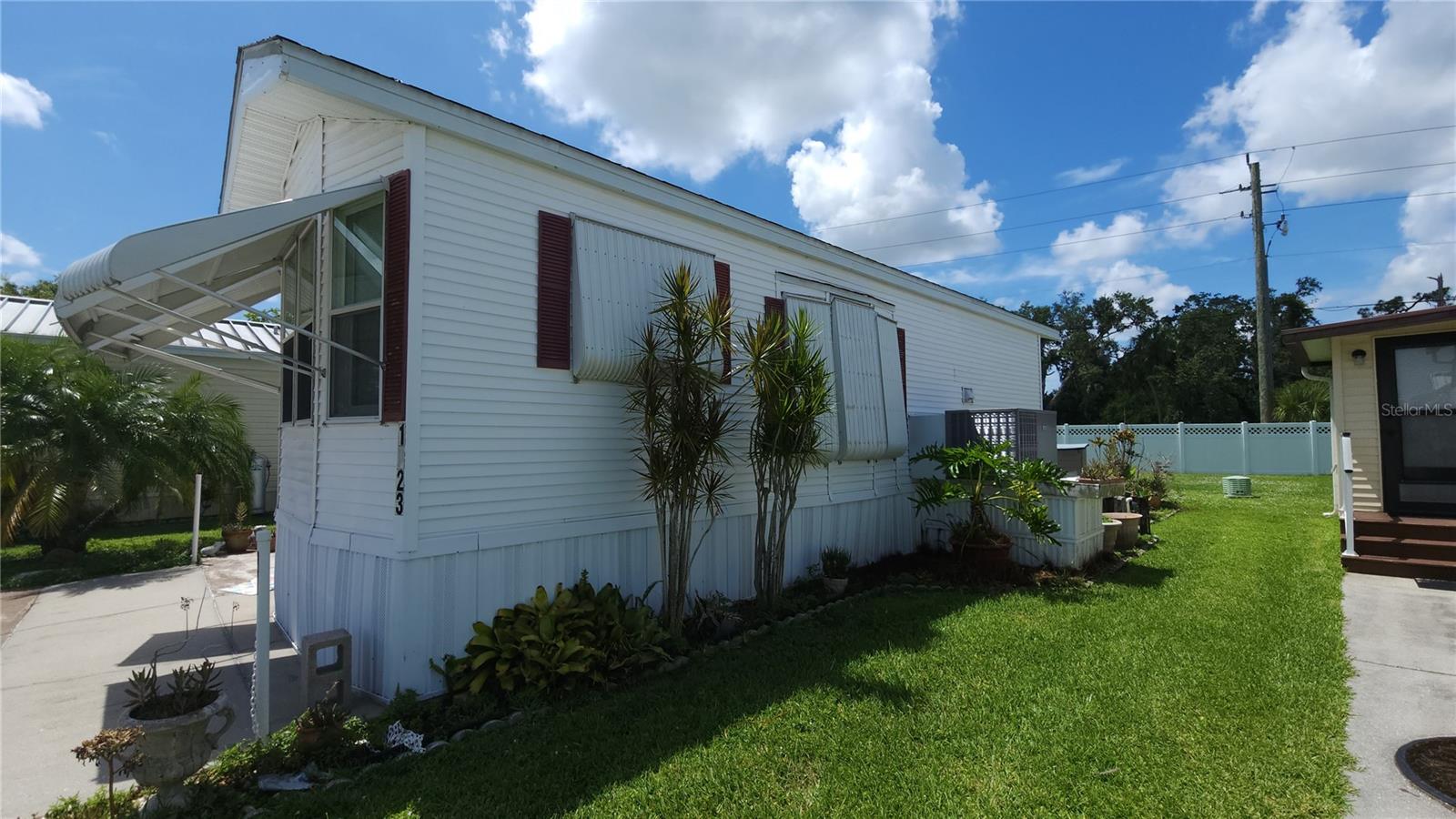 Image 20 of 24 For 3333 26th Avenue E 1023