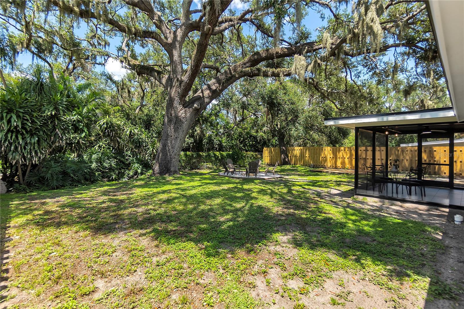 Image 33 of 33 For 4041 Linwood Street