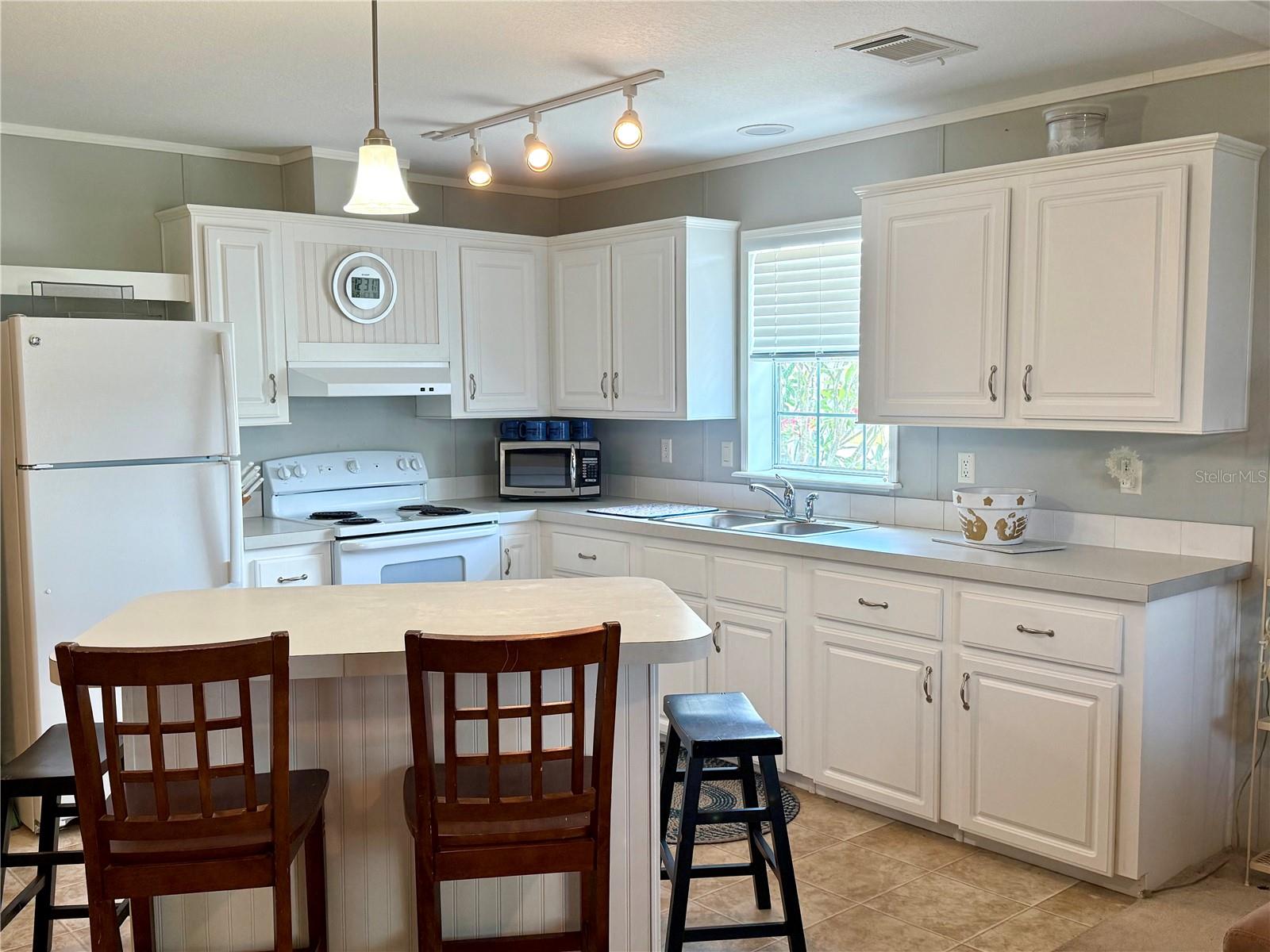 Image 9 of 35 For 5161 Boca Raton Avenue