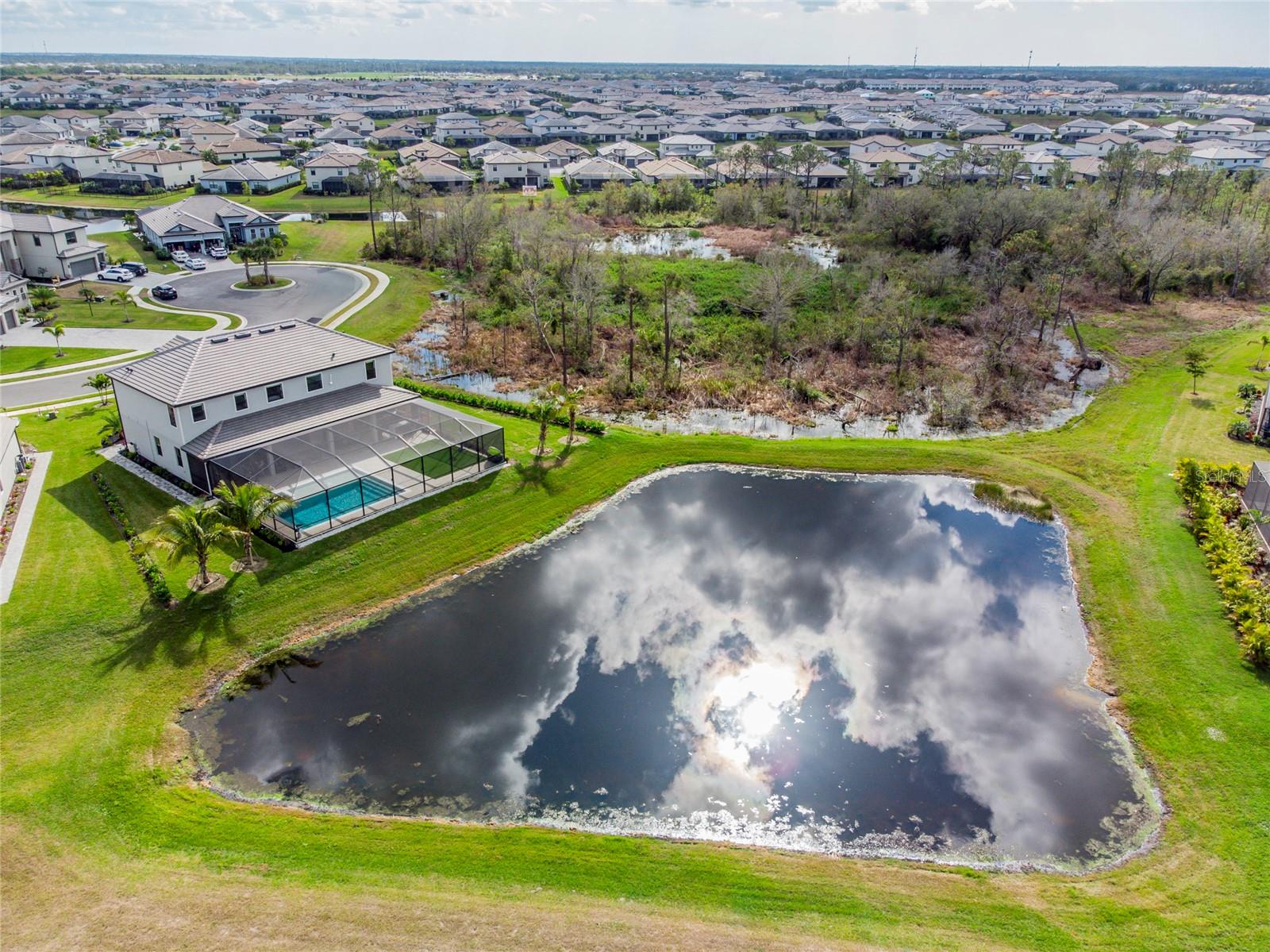 Image 4 of 60 For 15815 Tradewind Terrace